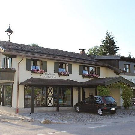 Gaestehaus Sattlerhof Bernau am Chiemsee Zewnętrze zdjęcie