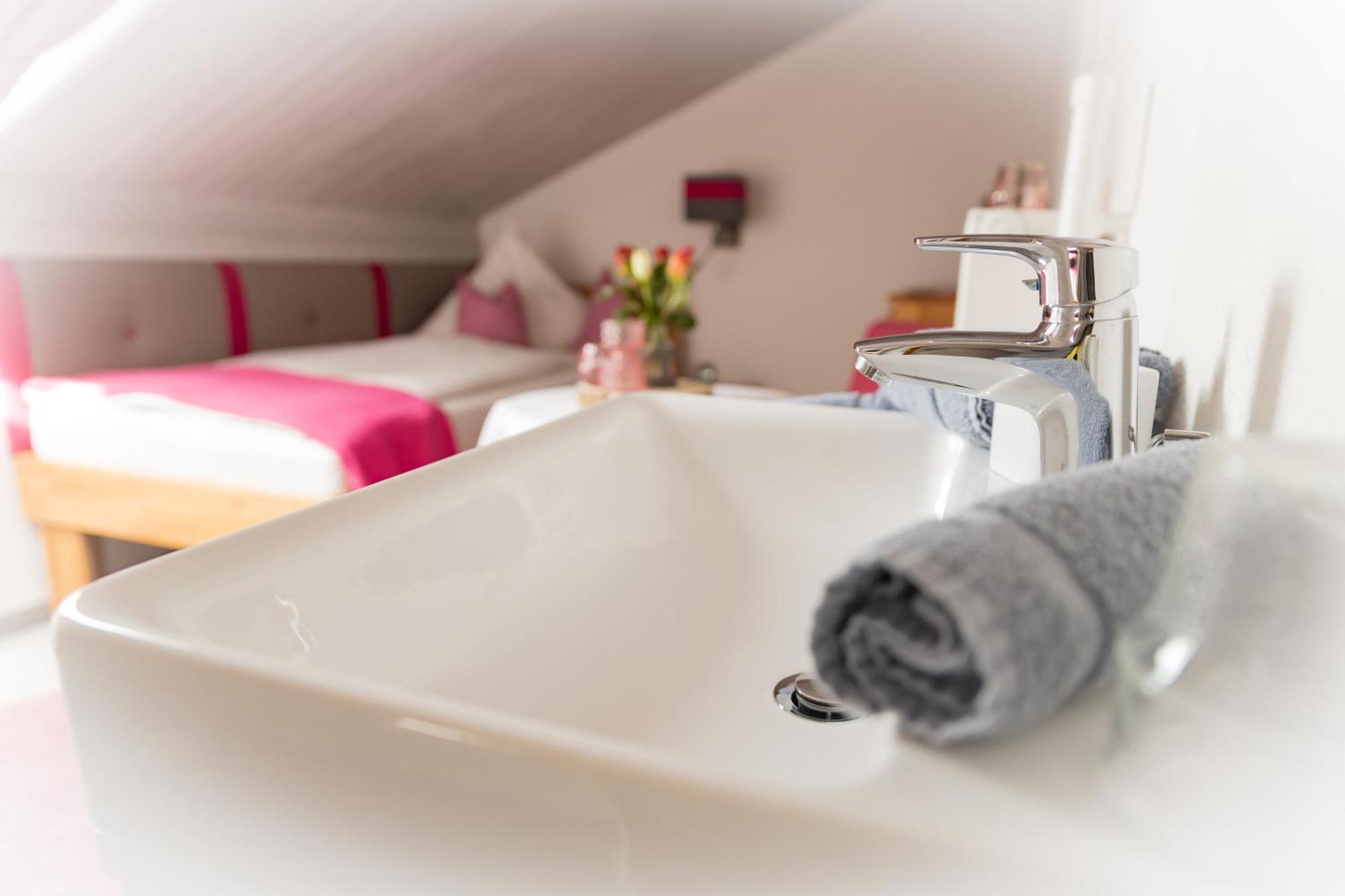 Gaestehaus Sattlerhof Bernau am Chiemsee Zewnętrze zdjęcie
